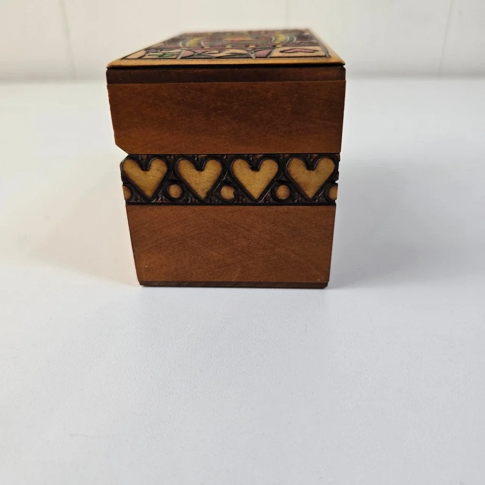 Polish Hand Painted Wood Playing Card Box Queen‎ of Hearts Folk Art Vintage